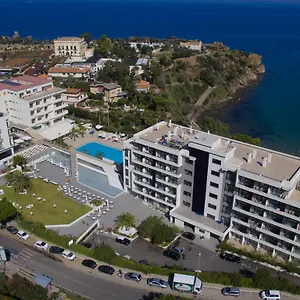 Santa Lucia Le Sabbie D'oro Чефалу